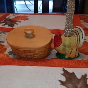 Preowned Longaberger 2002 basket